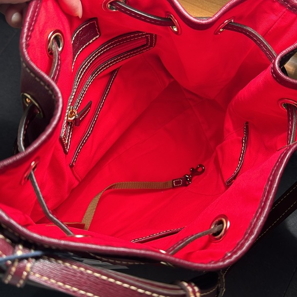 NWT DOONEY & BOURKE Kendall Bag - Picture 3 of 6